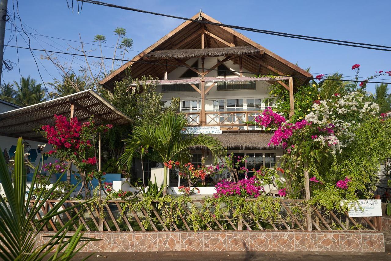 Serenity Luxurious Beachfront Villa & Spa With Private Infinity Pool, 8 Guests Gili Air Exterior foto